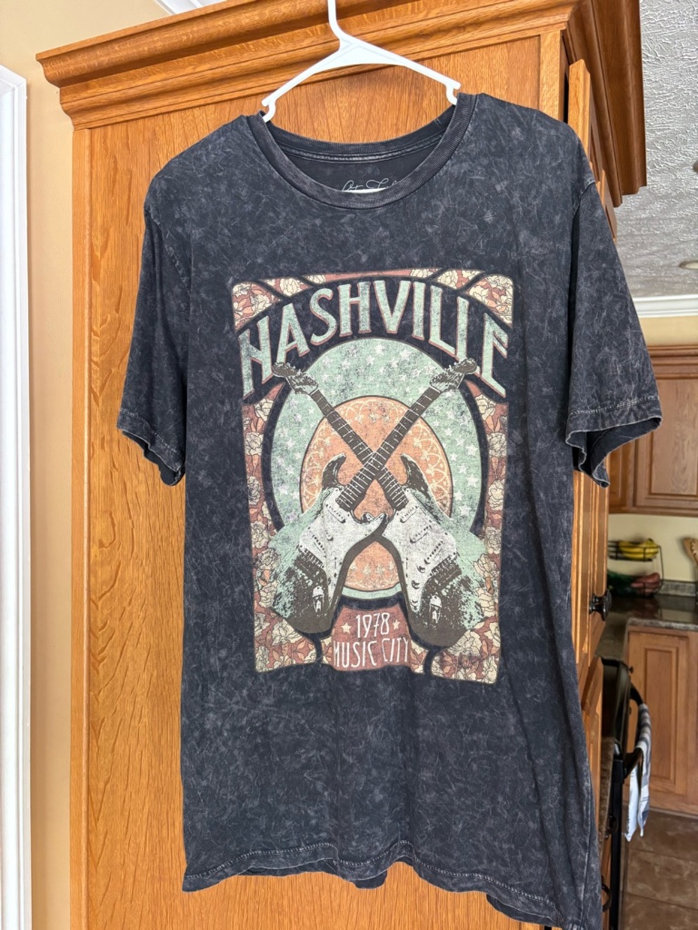 Nashville Graphic Tee in Washed Black